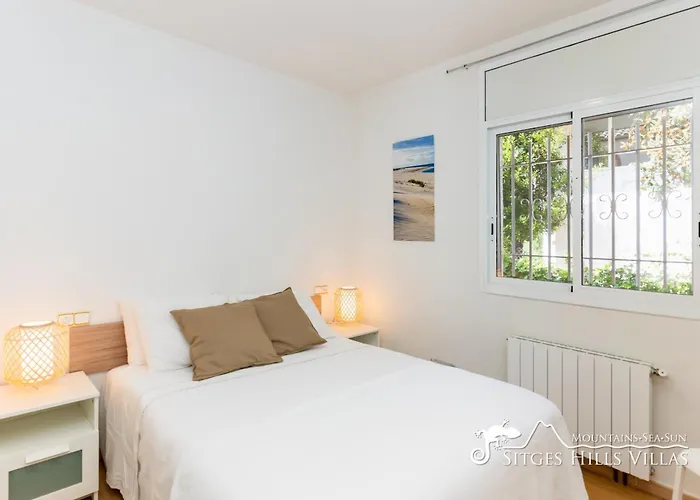 Charming Spanish Private Pool / Sea Views Villa *