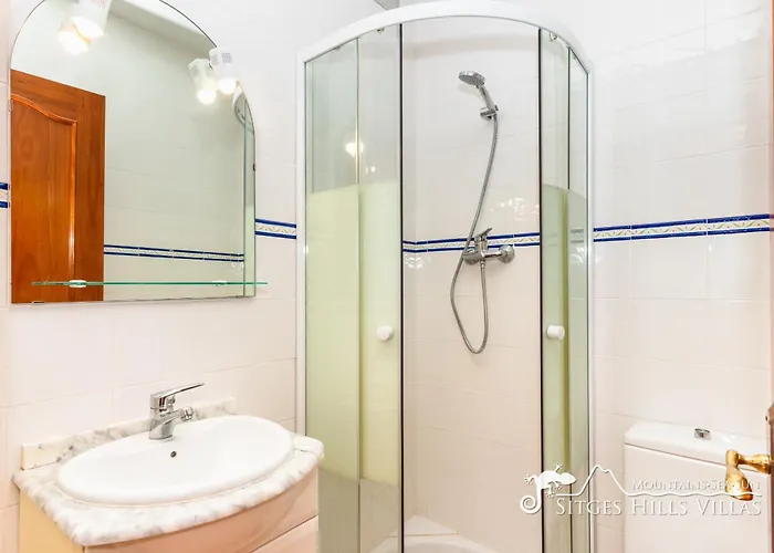 Charming Spanish Private Pool / Sea Views Sitges