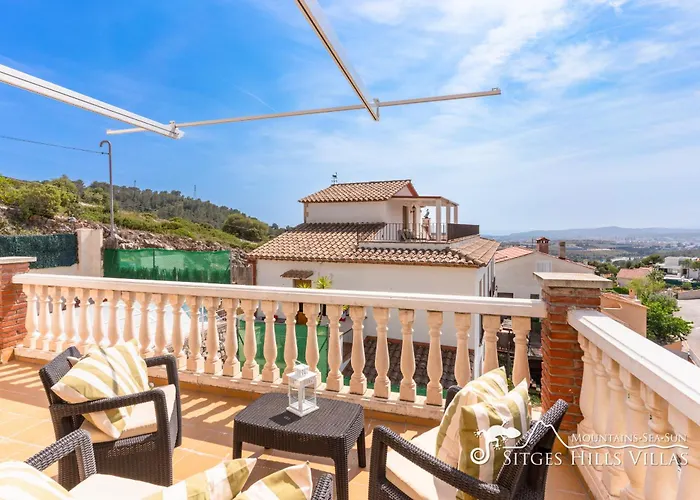 Villa Charming Spanish Private Pool / Sea Views *